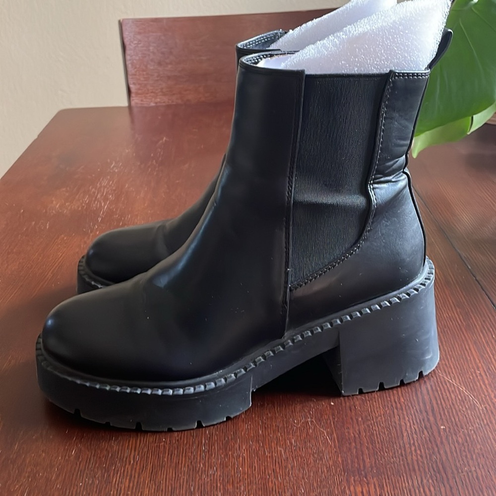 Madden Girl black platform boot